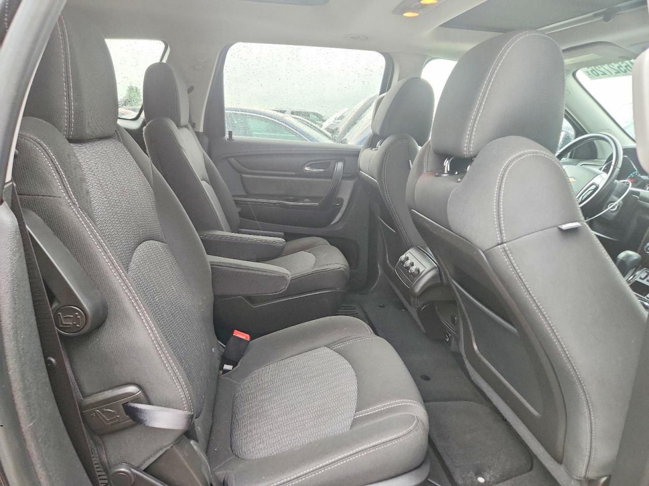 2017 Chevrolet Traverse Lt - zdjęcie 11