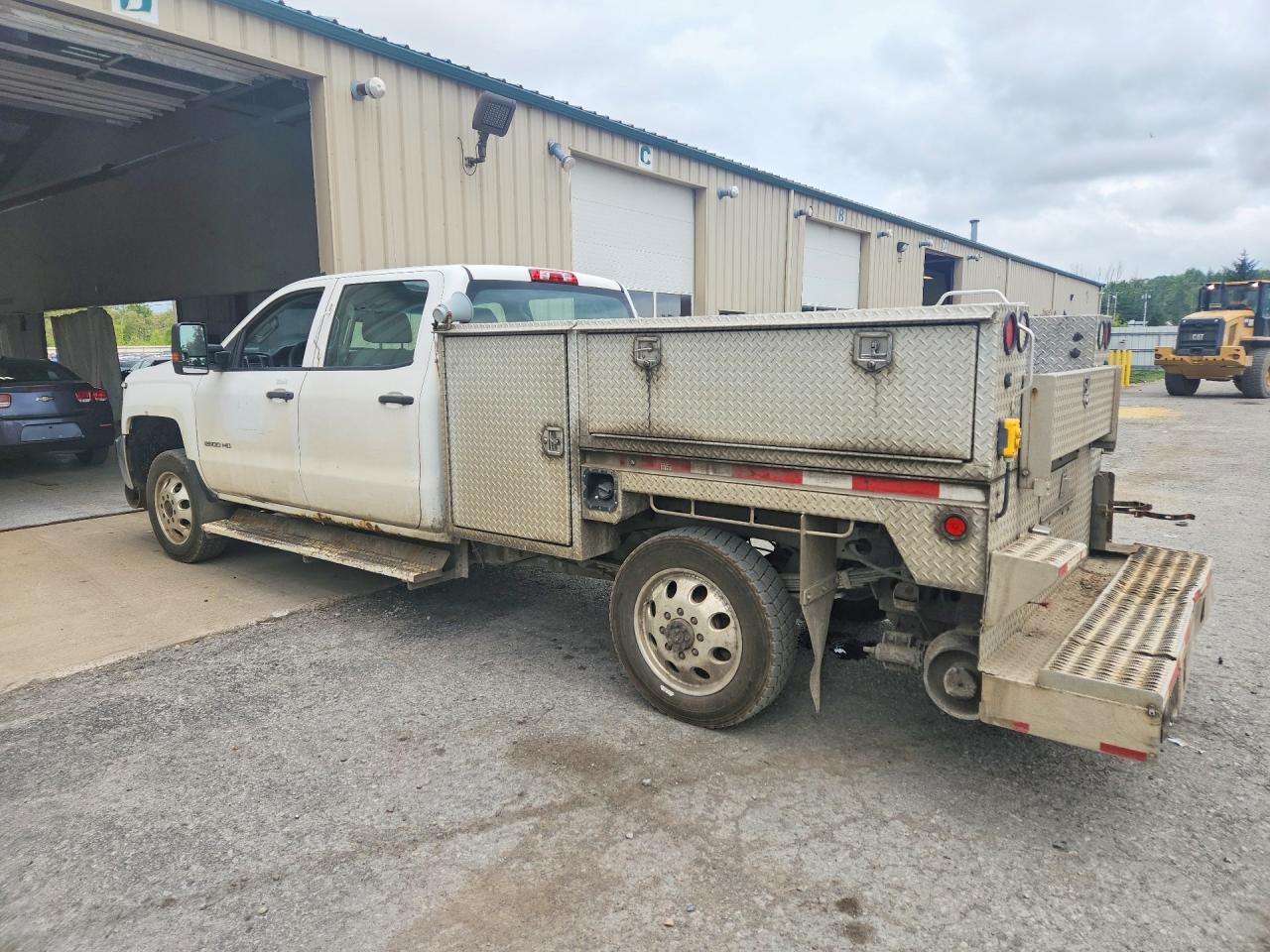 2015 Chevrolet Silverado K2500 Heavy Duty - zdjęcie 2