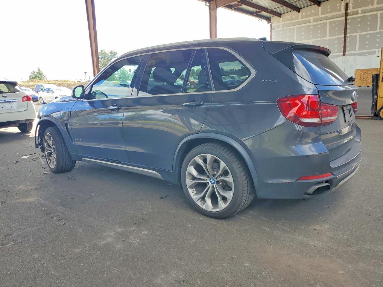 2017 BMW X5 Xdr40E - zdjęcie 2