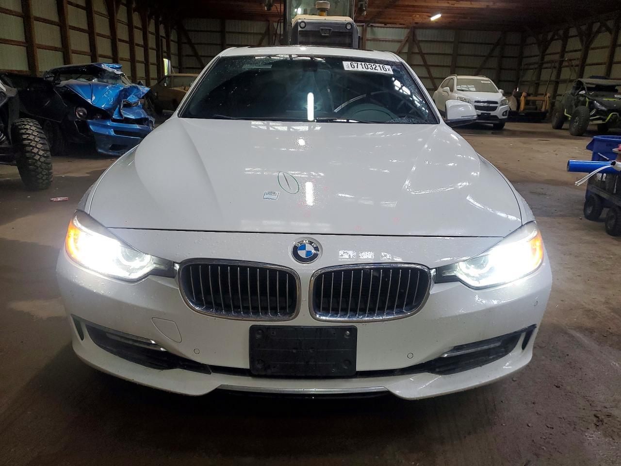 2015 BMW 328 Xi - zdjęcie 5