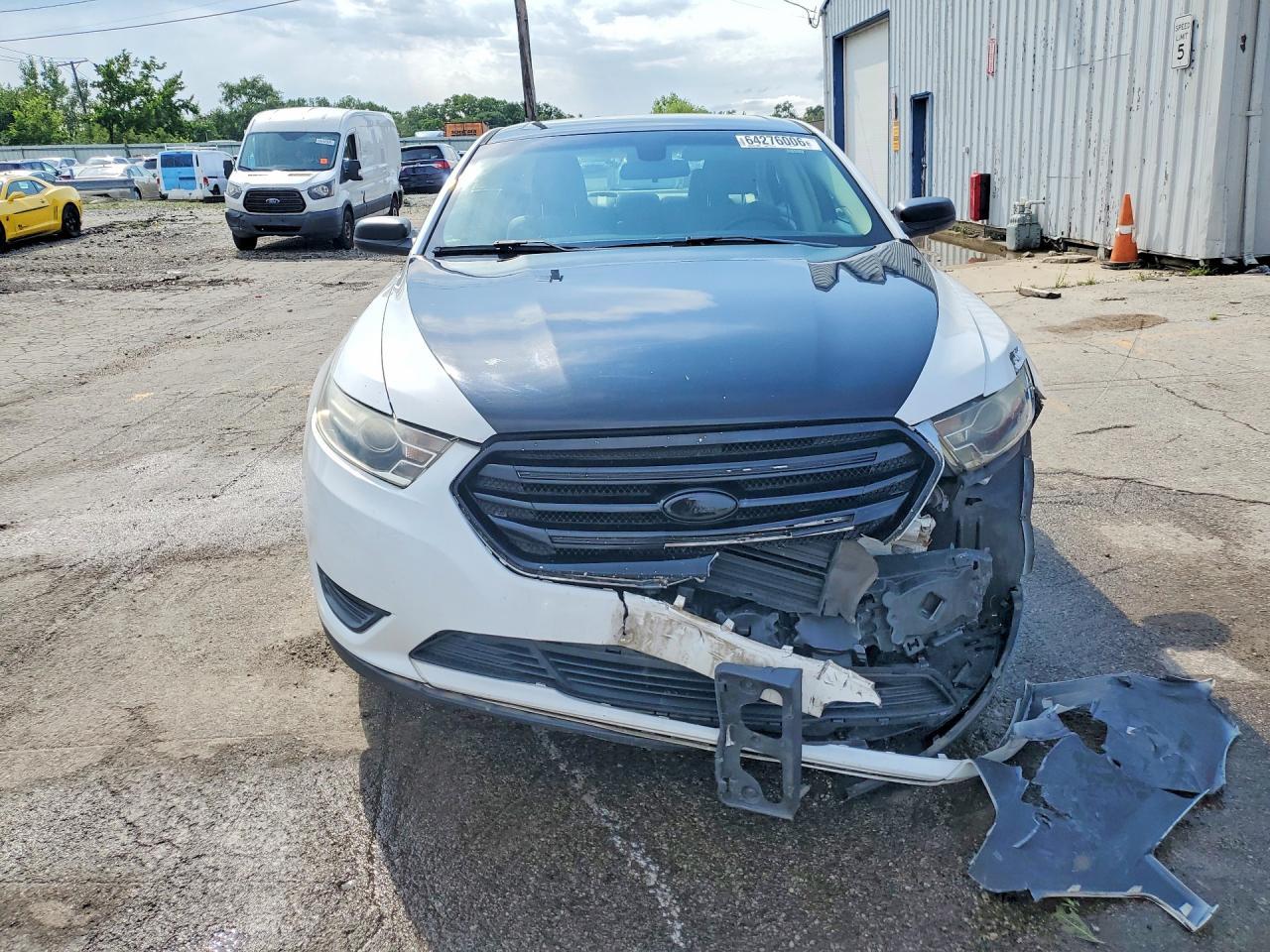 2013 Ford Taurus Se - zdjęcie 5