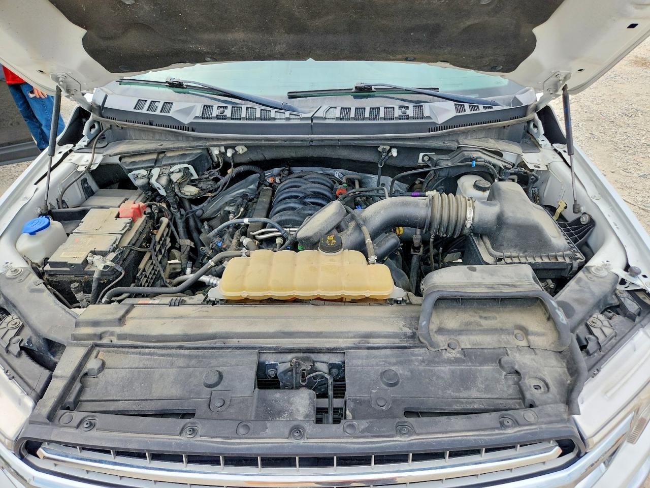 2020 Ford F150 Super Cab - zdjęcie 11