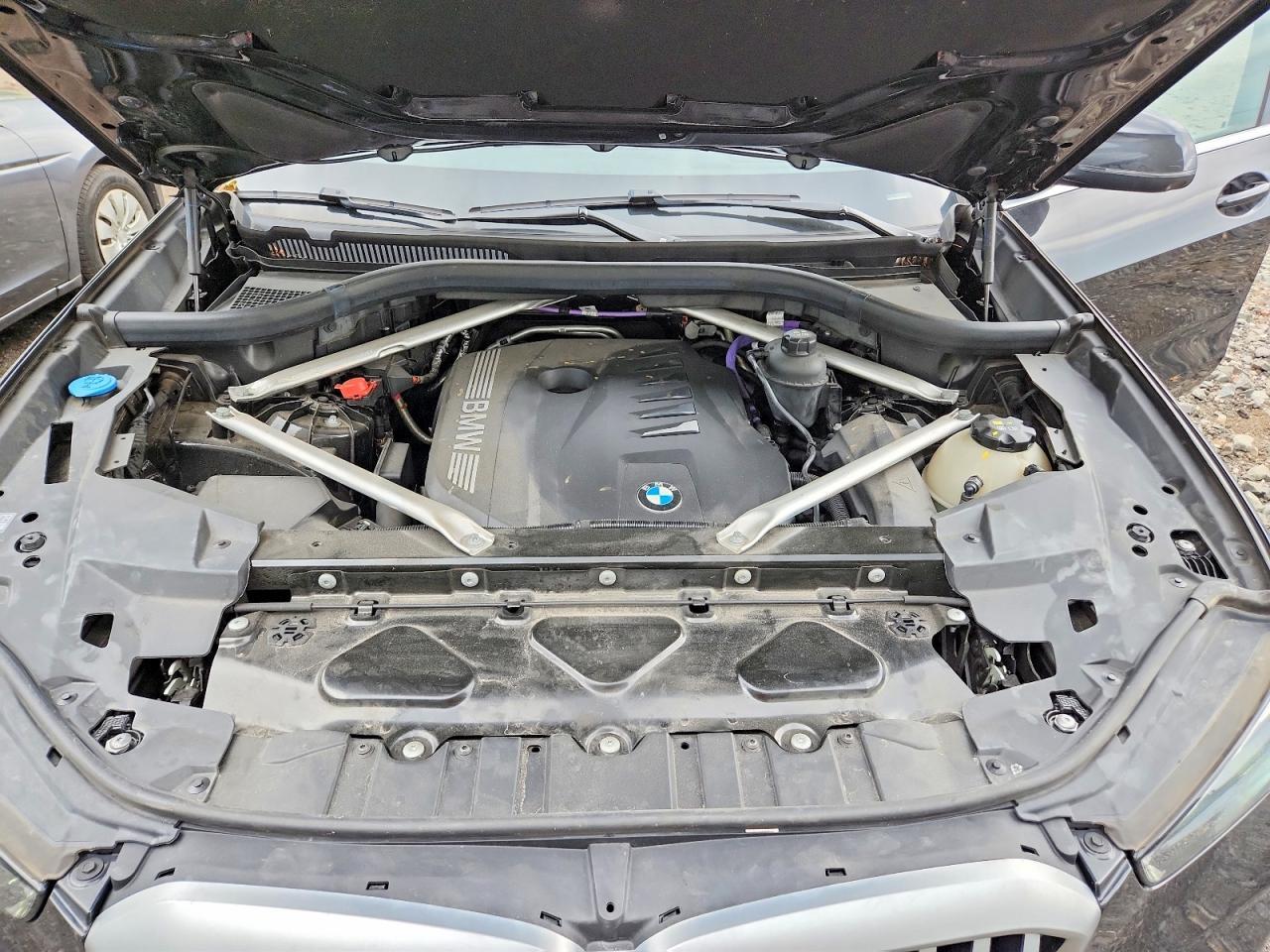 2024 BMW X5 xDrive40I - zdjęcie 12