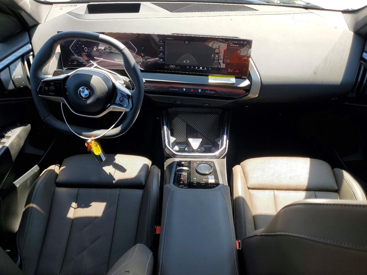 2025 BMW X3 30 xDrive - zdjęcie 8