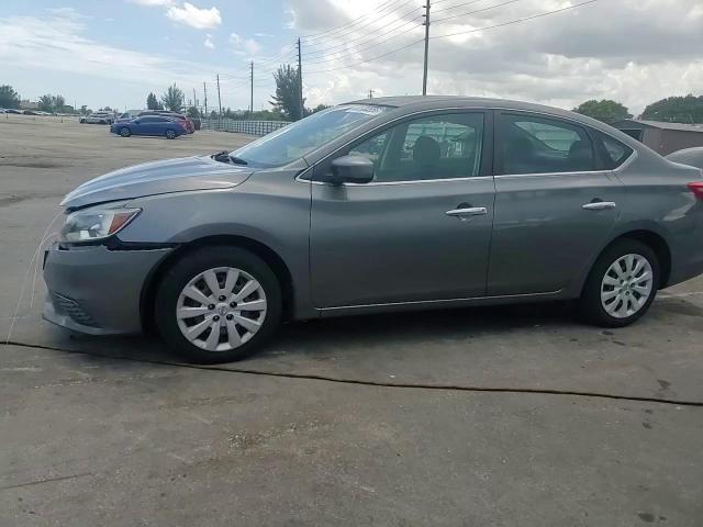2016 Nissan Sentra S - zdjęcie 13