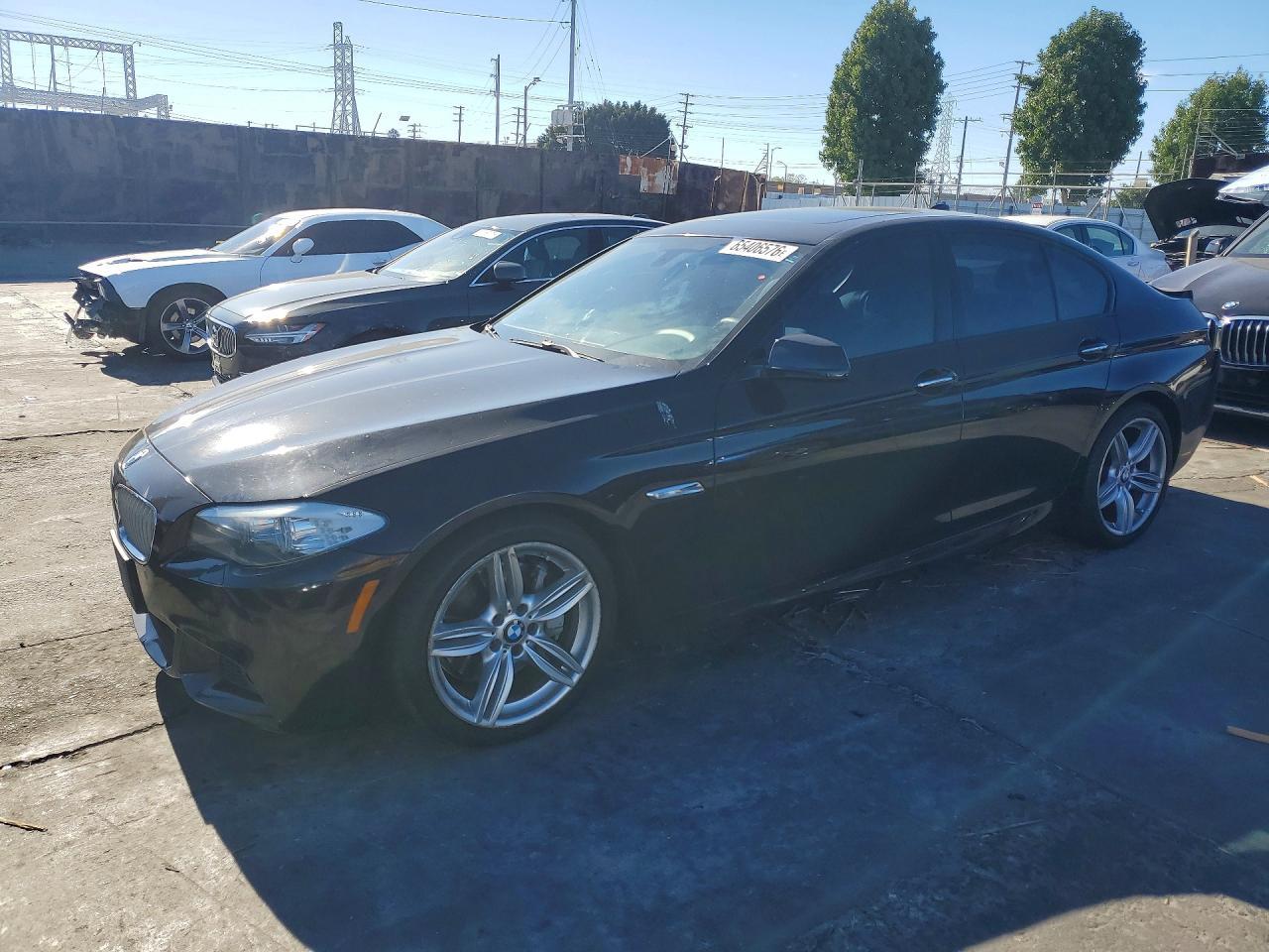 2013 BMW 550 I - zdjęcie główne