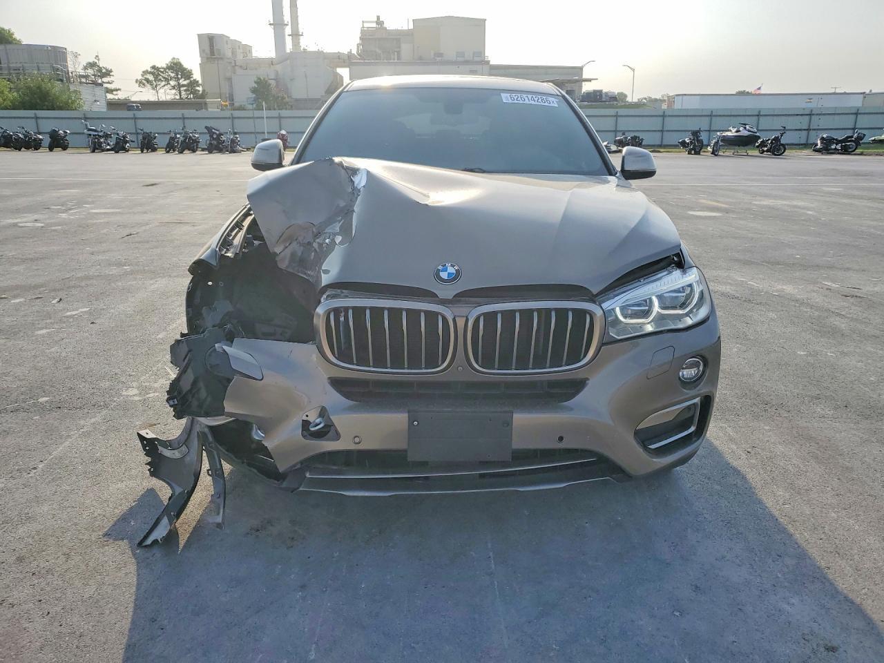 2017 BMW X6 xDrive35I - zdjęcie 5