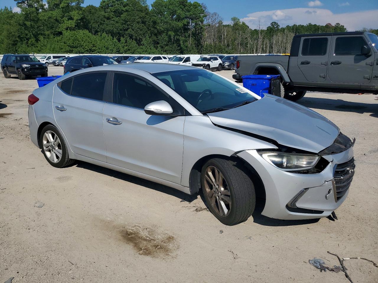 2017 Hyundai Elantra Limited - zdjęcie 4