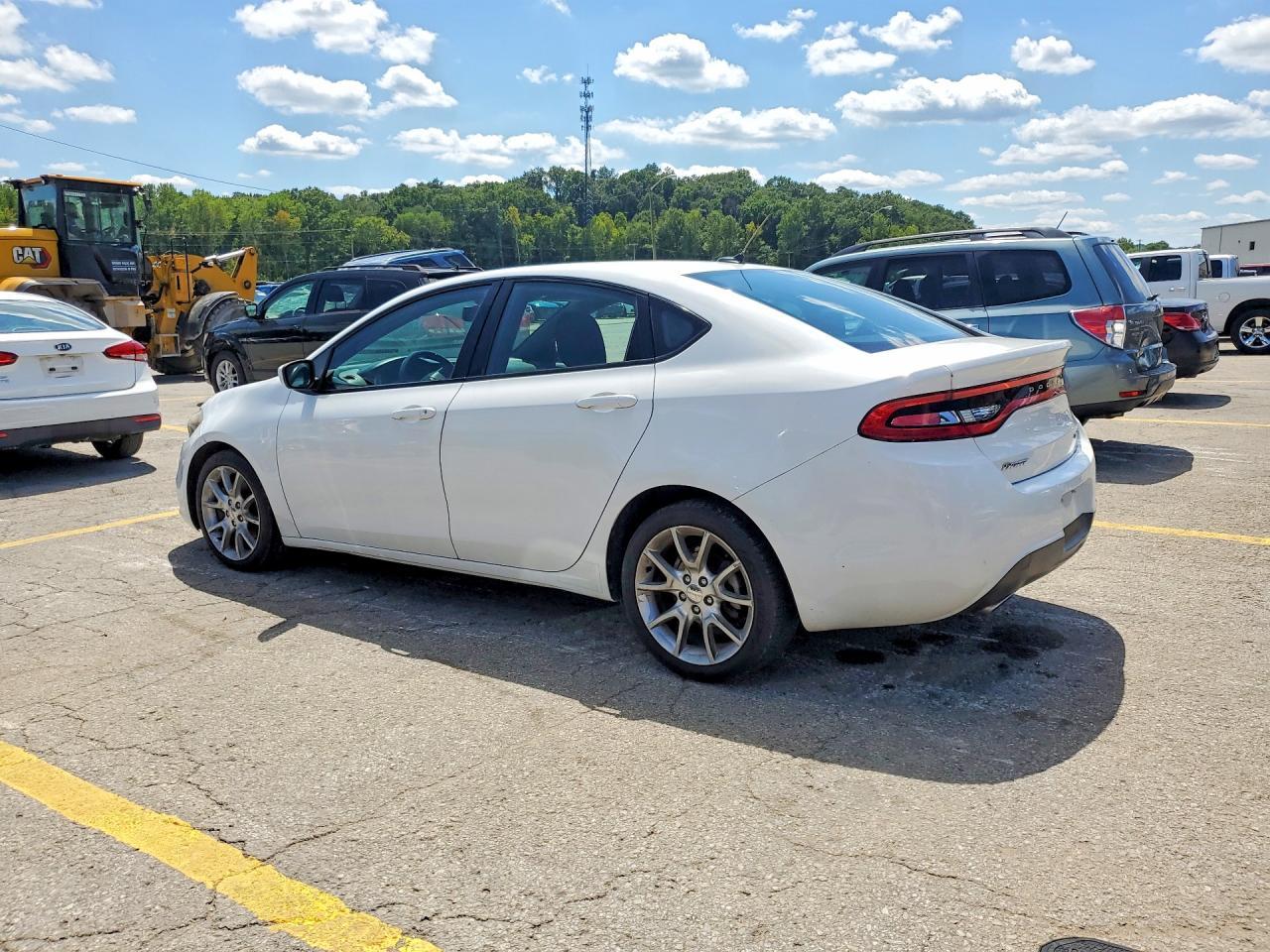 2013 Dodge Dart Sxt - zdjęcie 2