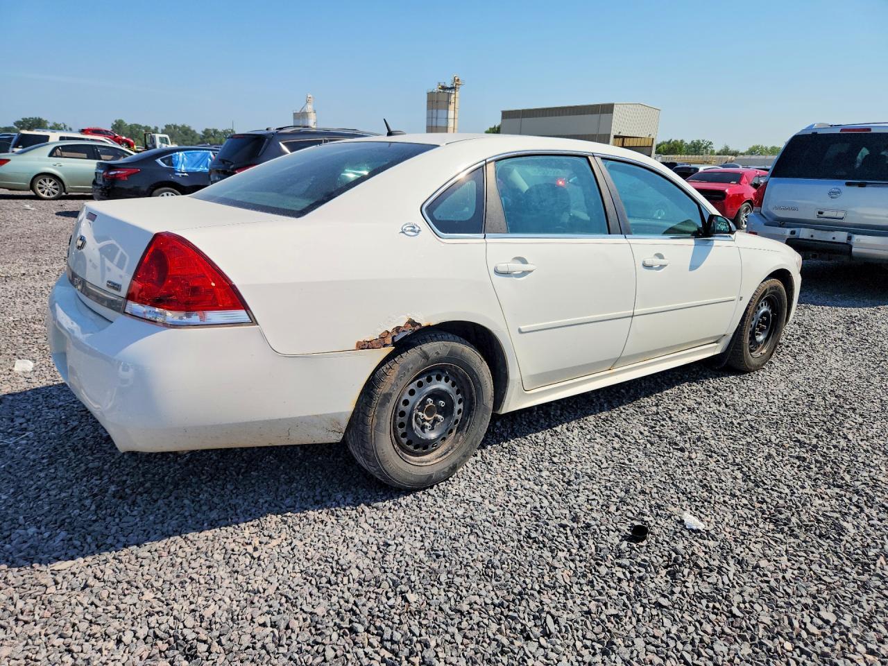 2023 Chevrolet Impala Ls - zdjęcie 3