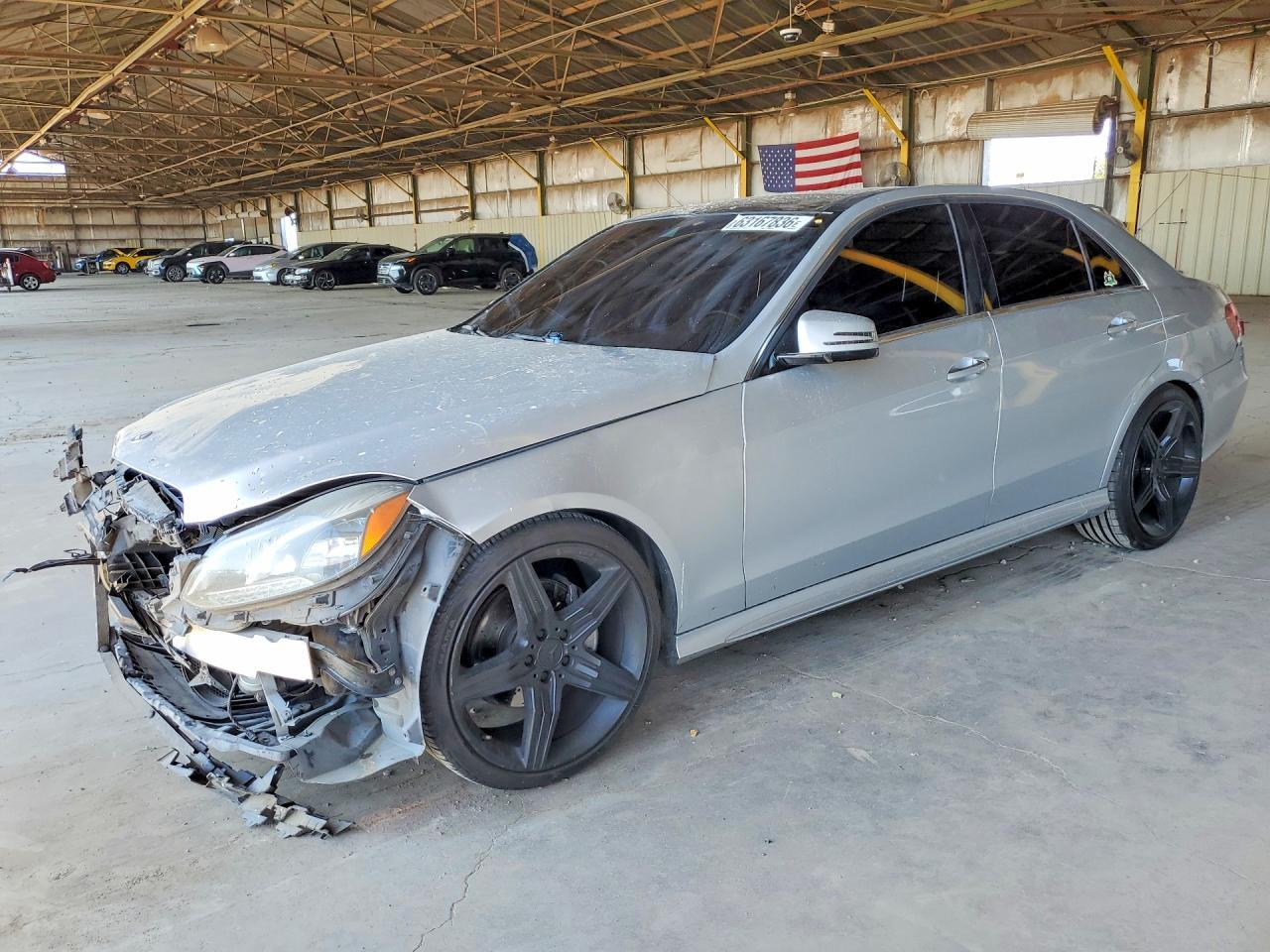 2014 Mercedes-Benz E 350 - zdjęcie główne