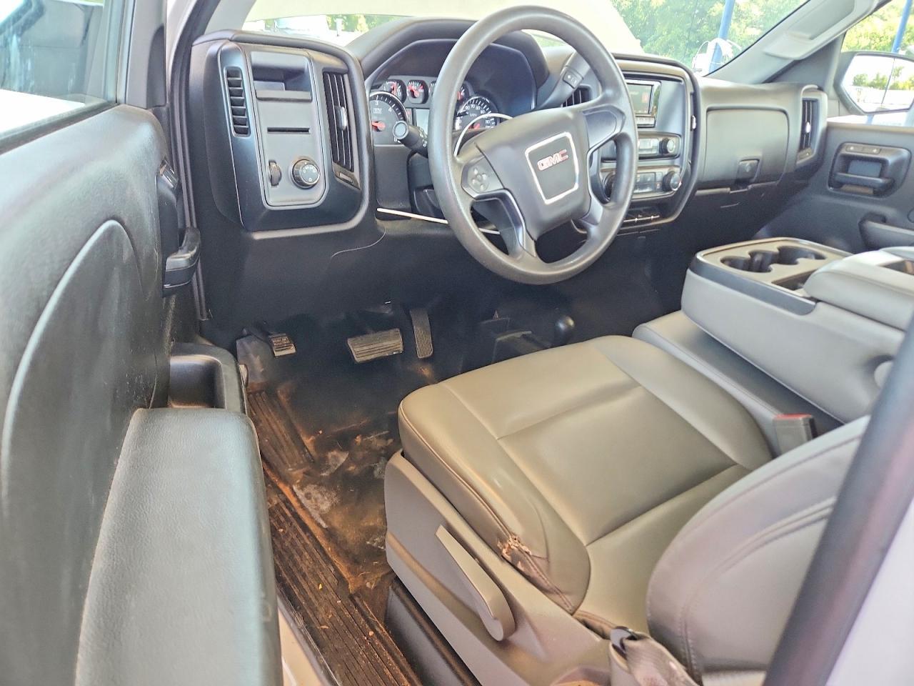 2014 GMC Sierra K1500 - zdjęcie 8