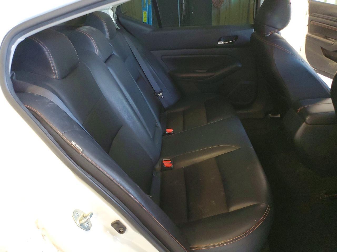 2019 Nissan Altima Sr - zdjęcie 10