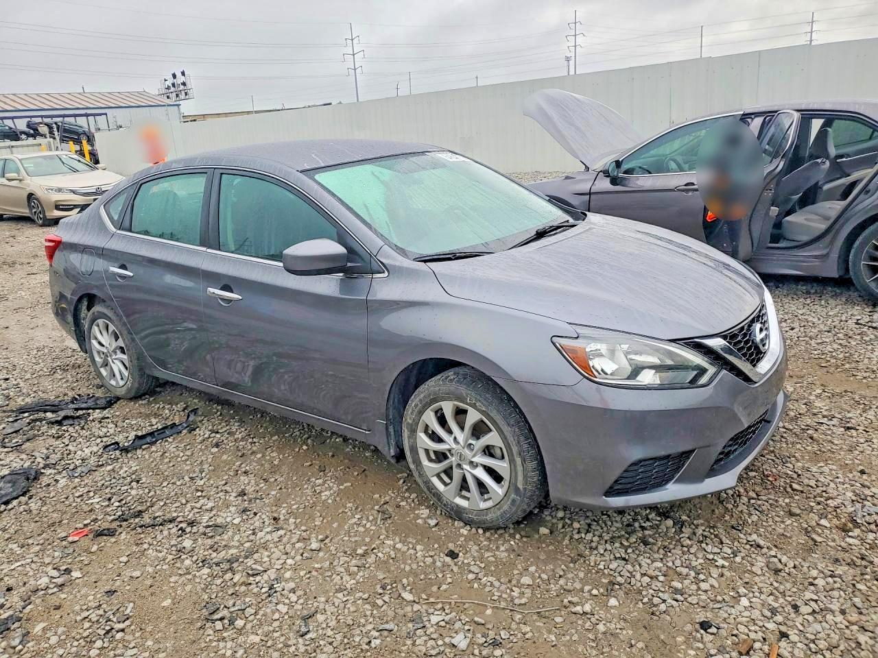 2019 Nissan Sentra Sv - zdjęcie 4