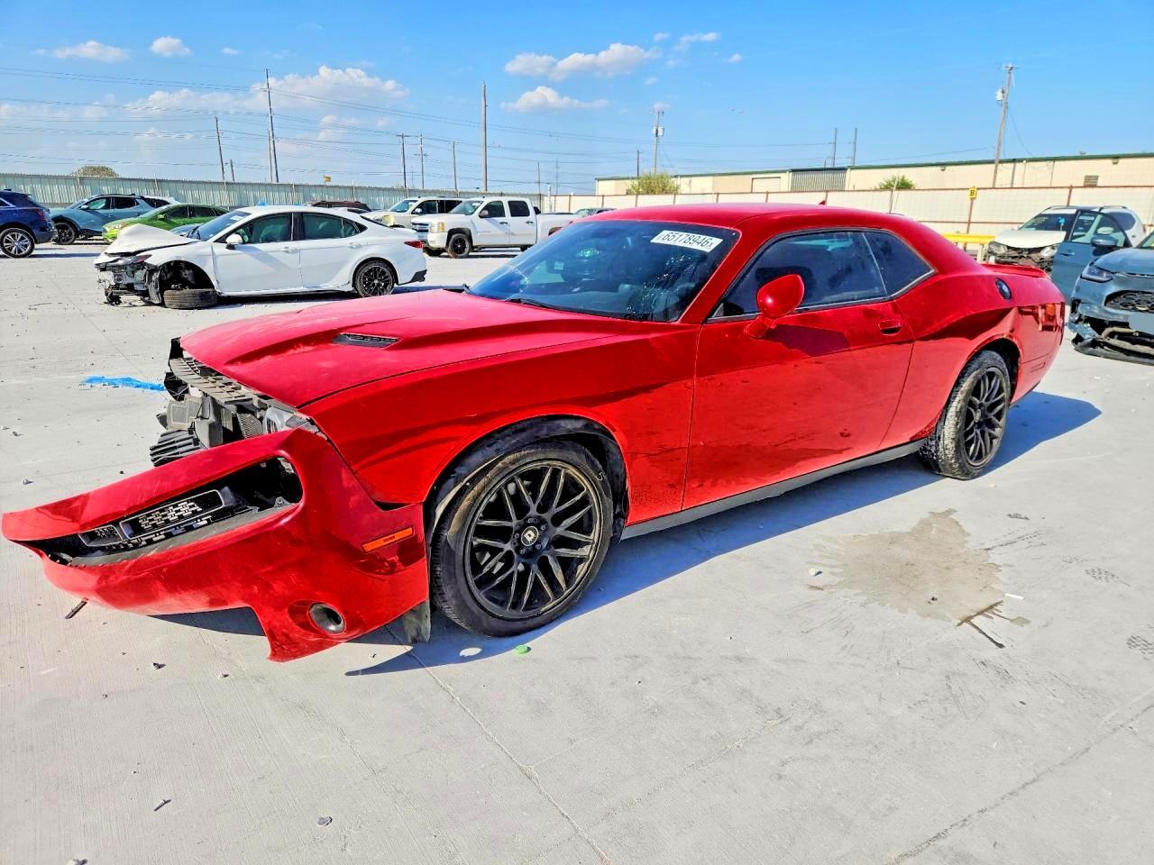 2016 Dodge Challenger Sxt - zdjęcie główne