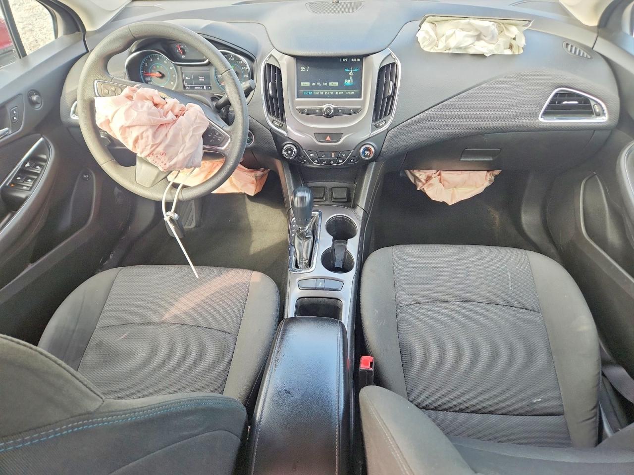 2018 Chevrolet Cruze Lt - zdjęcie 8