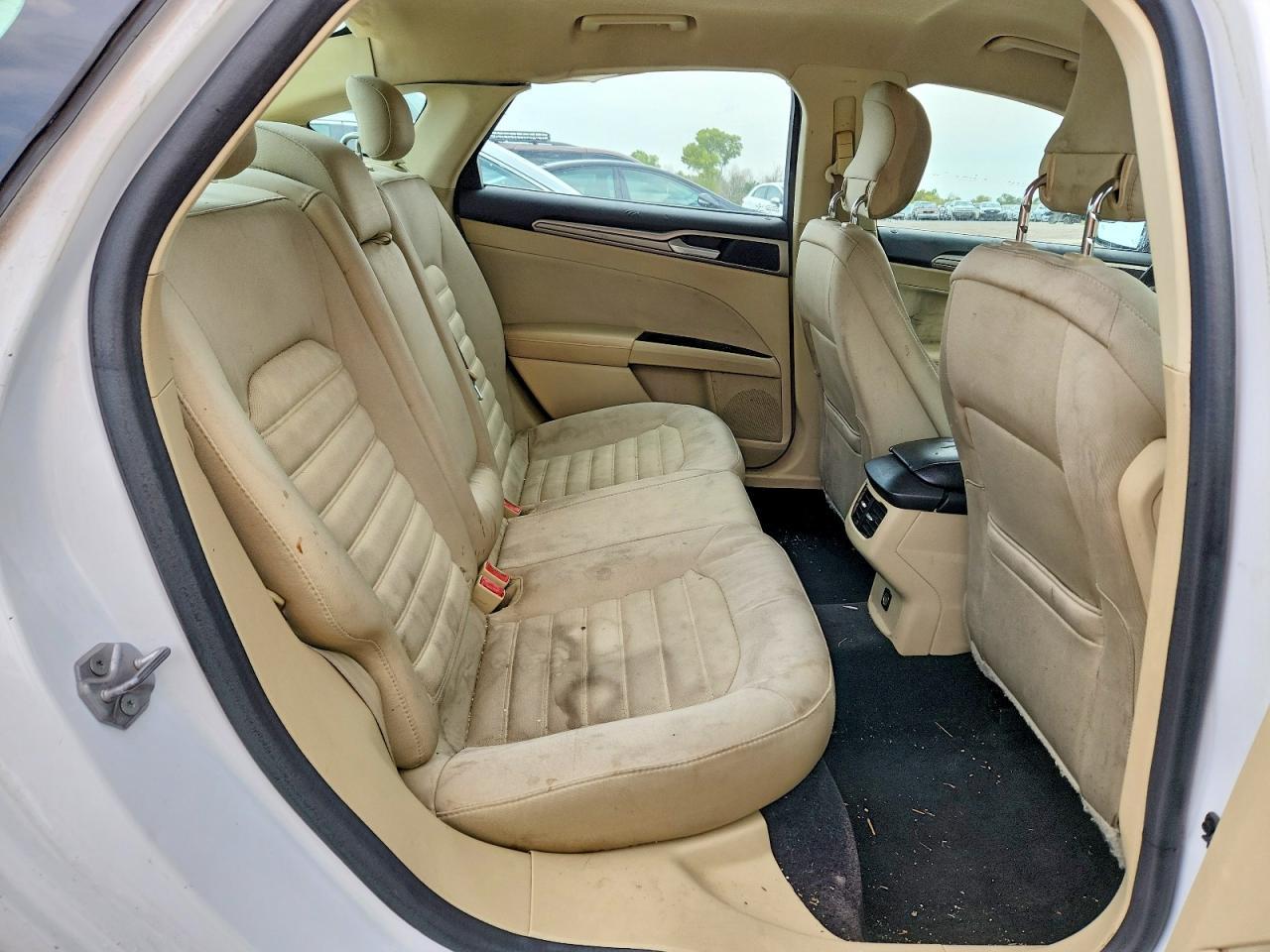 2015 Ford Fusion Se - zdjęcie 10