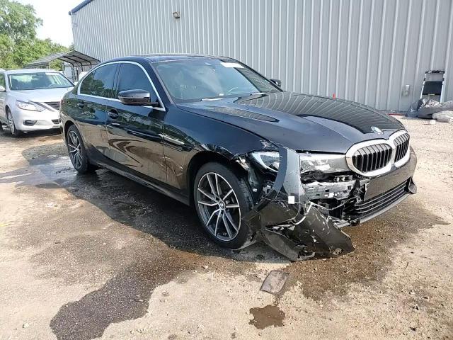 2020 BMW Seria 3 330i - zdjęcie 13