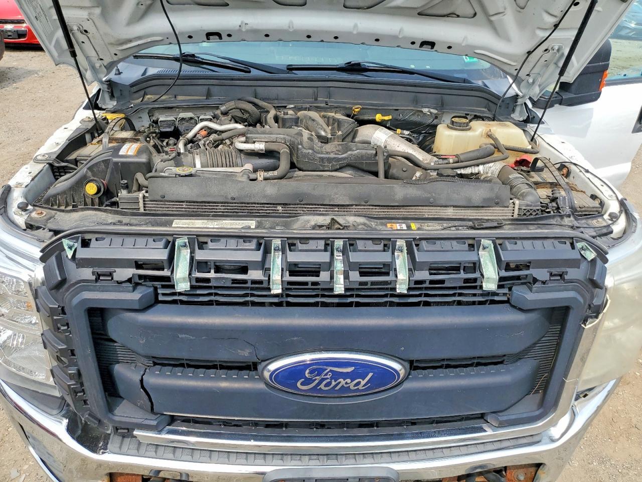 2016 Ford F350 Super Duty - zdjęcie 11