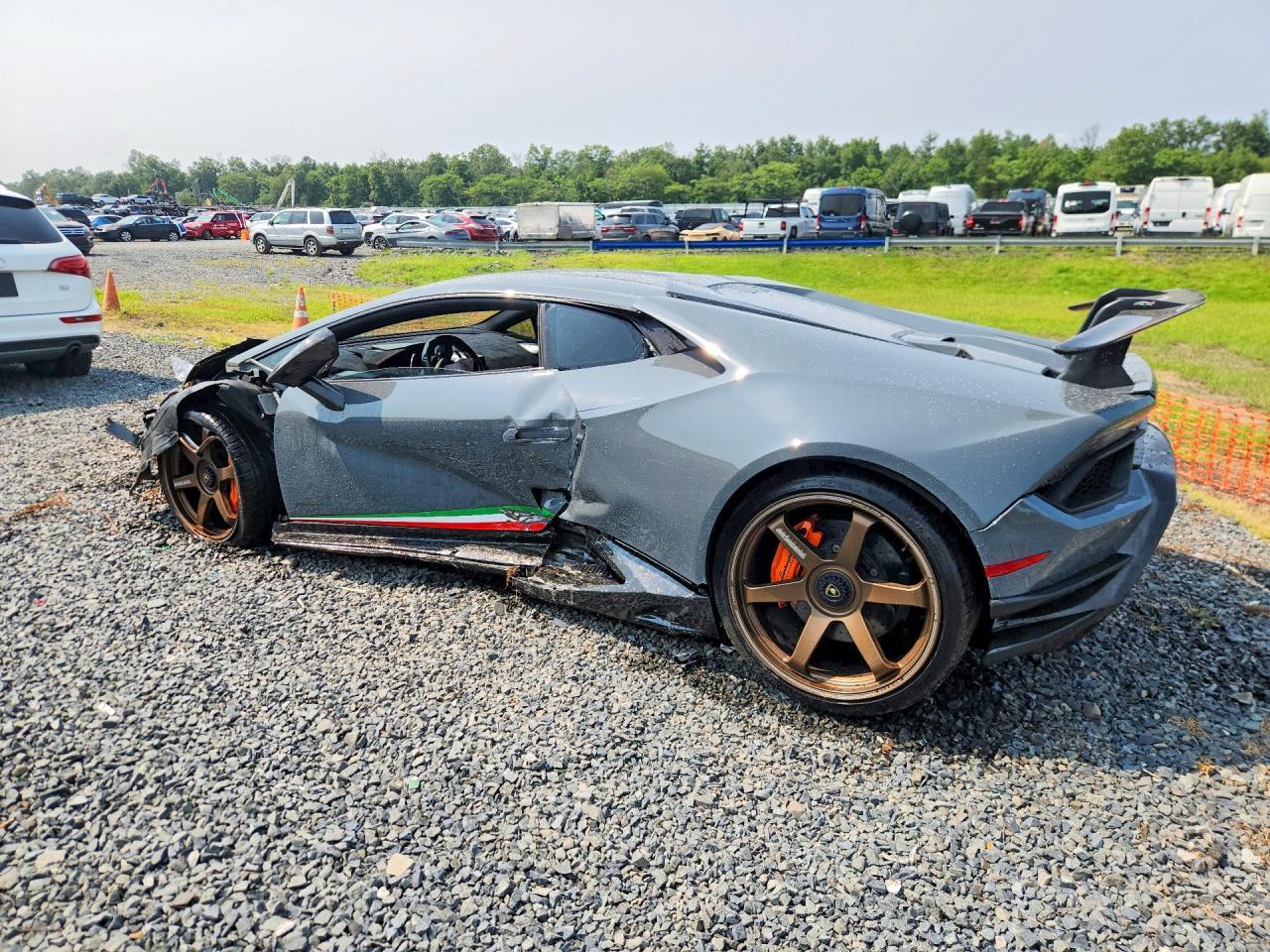 2018 Lamborghini Huracan Performante - zdjęcie 2