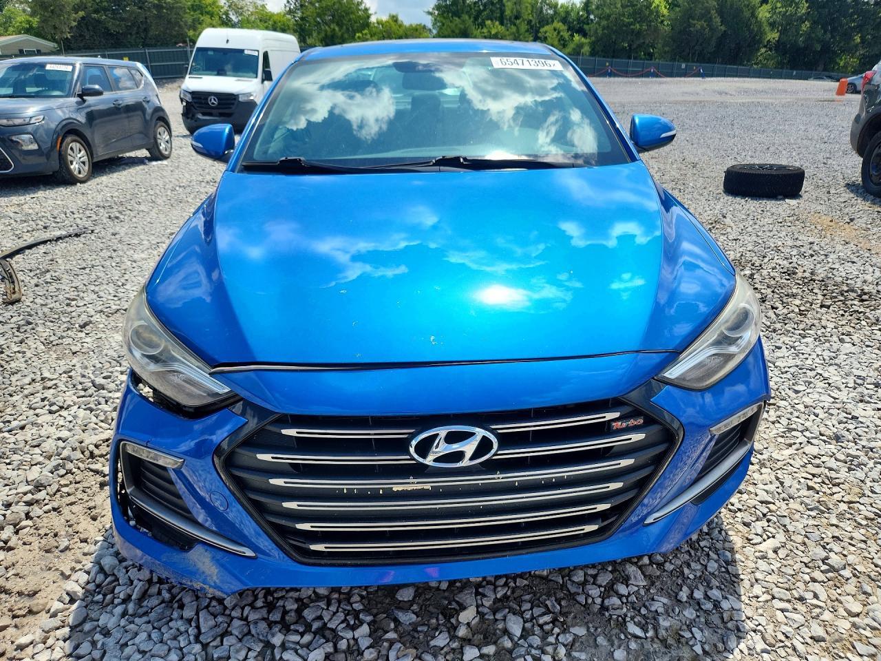 2017 Hyundai Elantra Sport - zdjęcie 5