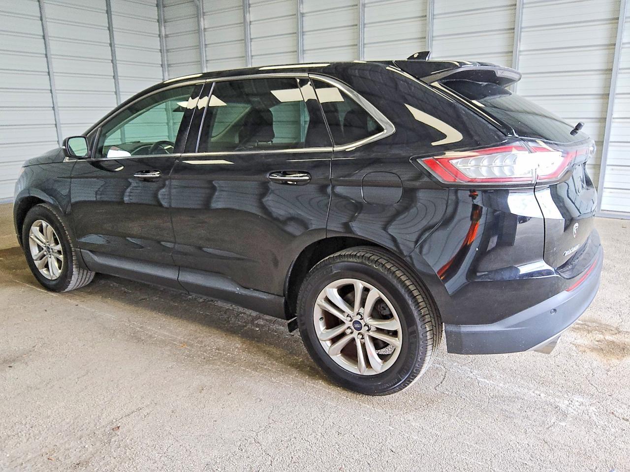 2018 Ford Edge Titanium - zdjęcie 2