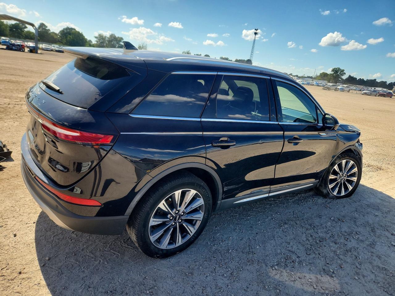 2020 Lincoln Corsair Reserve - zdjęcie 3