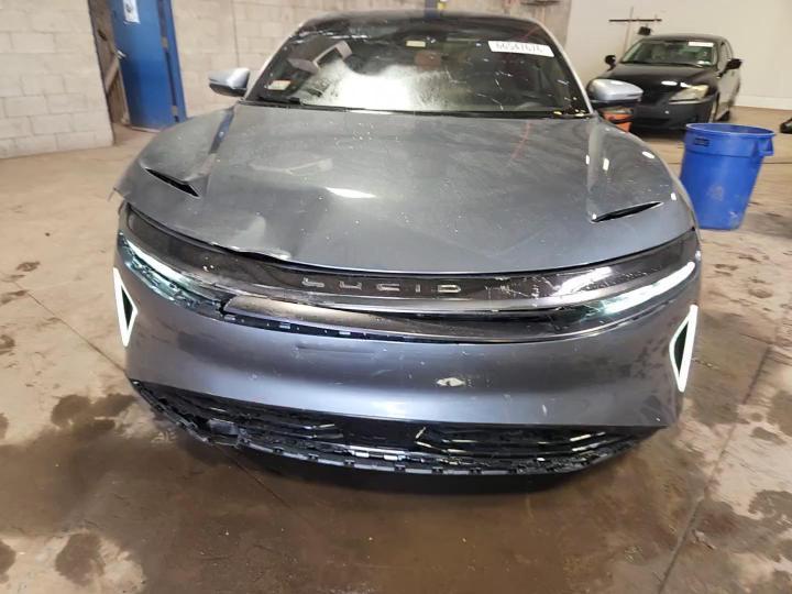 2025 Lucid Motors Air Touring - zdjęcie 13