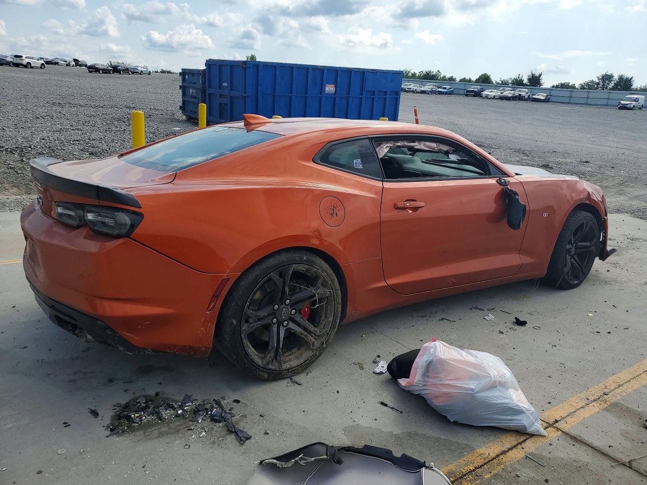 2023 Chevrolet Camaro Lt1 - zdjęcie 3