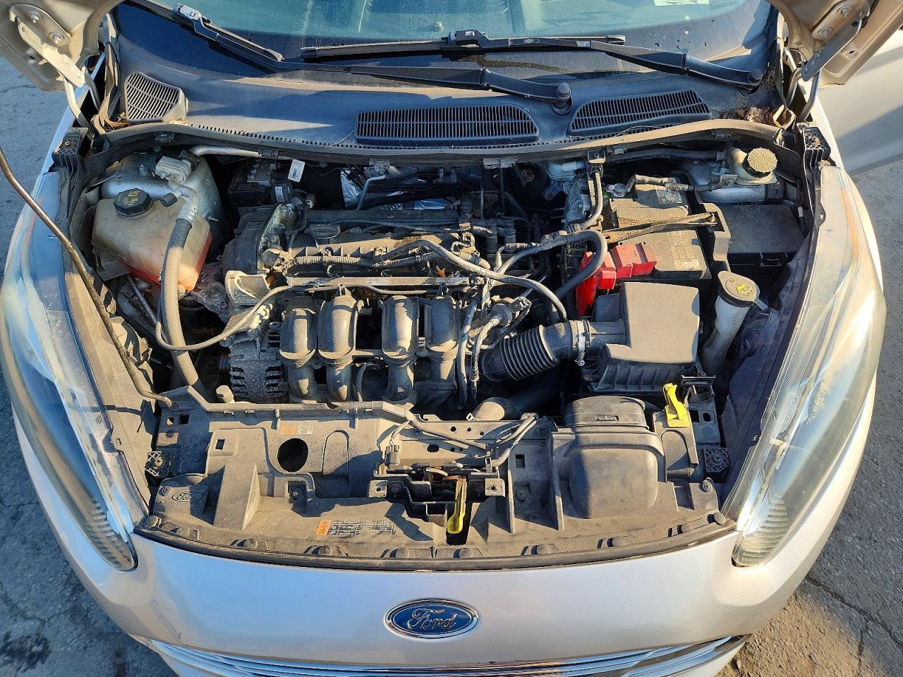 2015 Ford Fiesta Se - zdjęcie 12