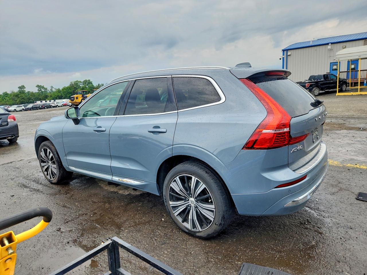 2022 Volvo Xc60 B5 Inscription - zdjęcie 2