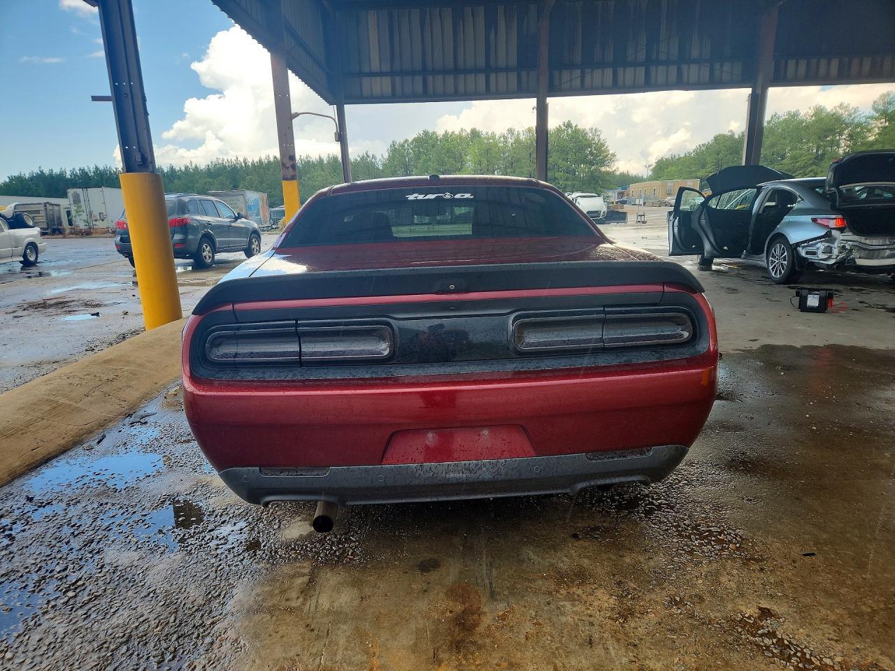 2019 Dodge Challenger R/T - zdjęcie 6