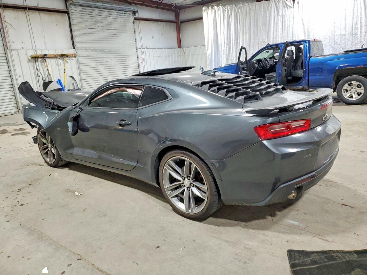 2018 Chevrolet Camaro Lt - zdjęcie 2