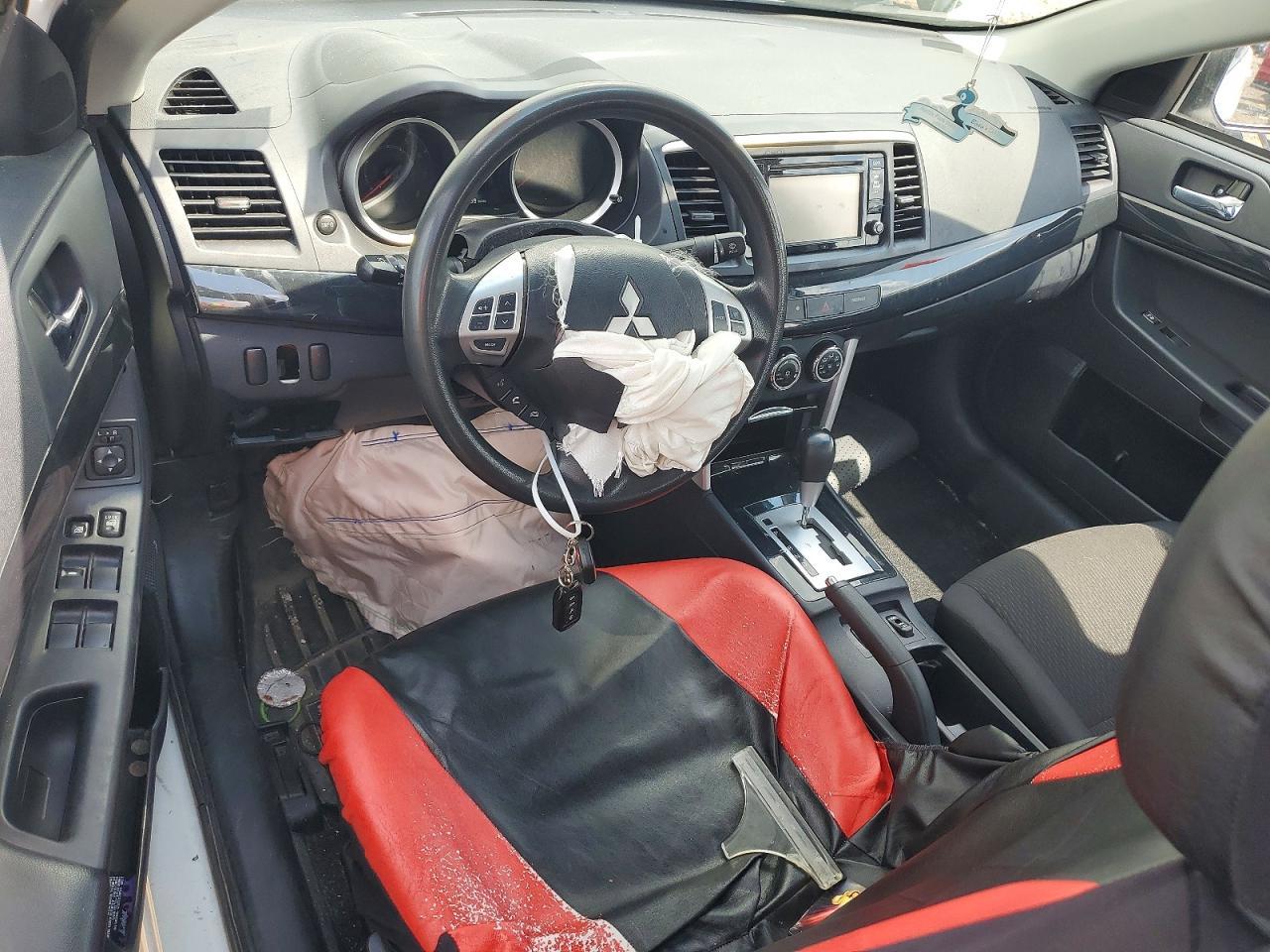 2017 Mitsubishi Lancer Es - zdjęcie 8