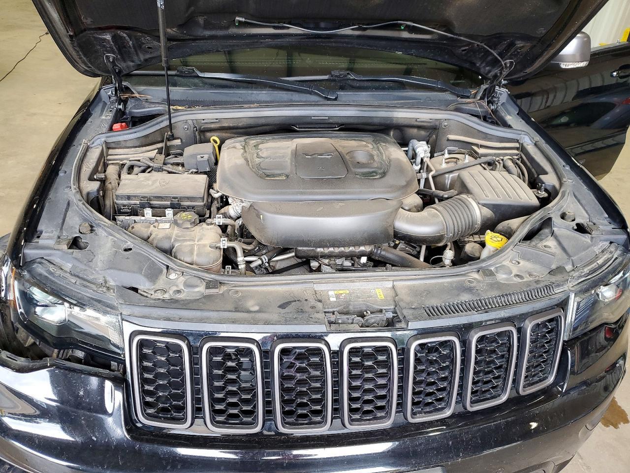 2021 Jeep Grand Cherokee Limited - zdjęcie 12