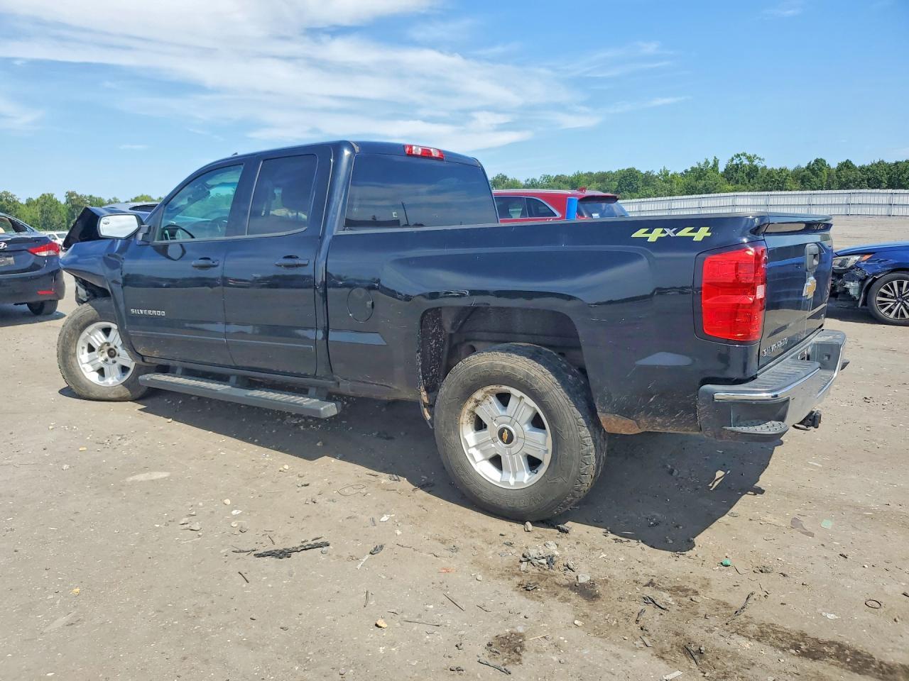 2018 Chevrolet Silverado K1500 Lt - zdjęcie 2