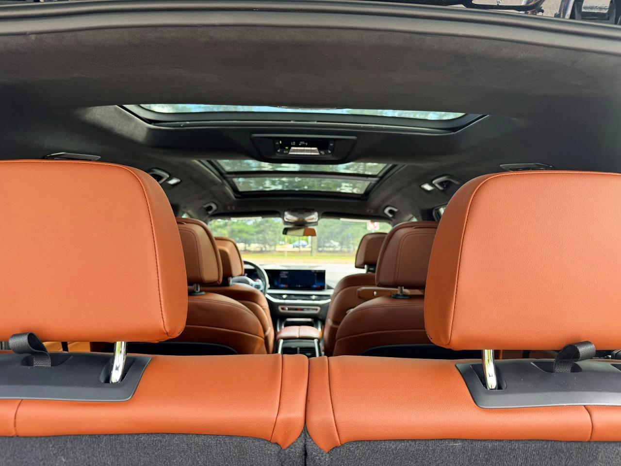 2024 BMW X7 xDrive40I - zdjęcie 9