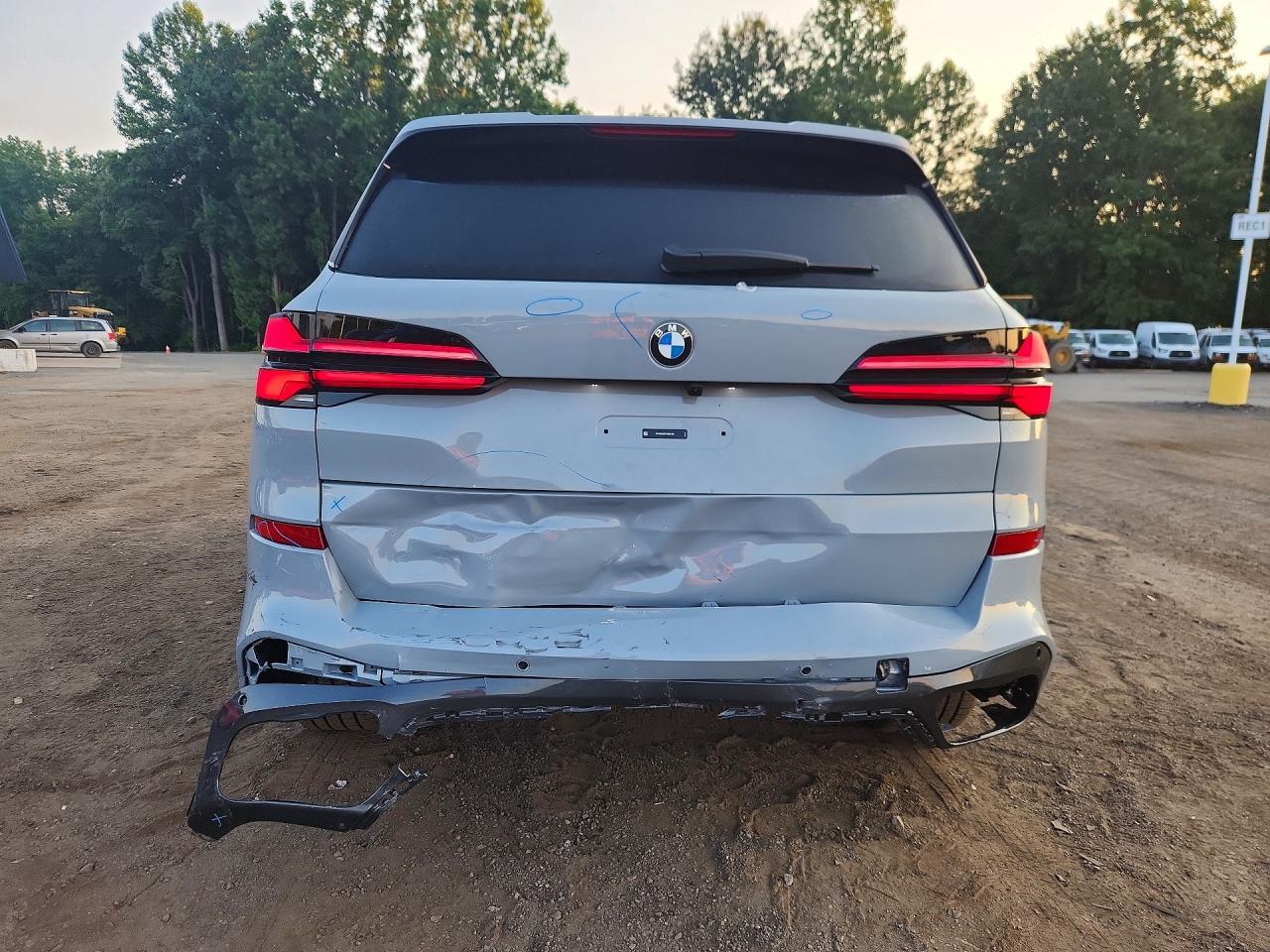 2026 BMW X5 xDrive40I - zdjęcie 6