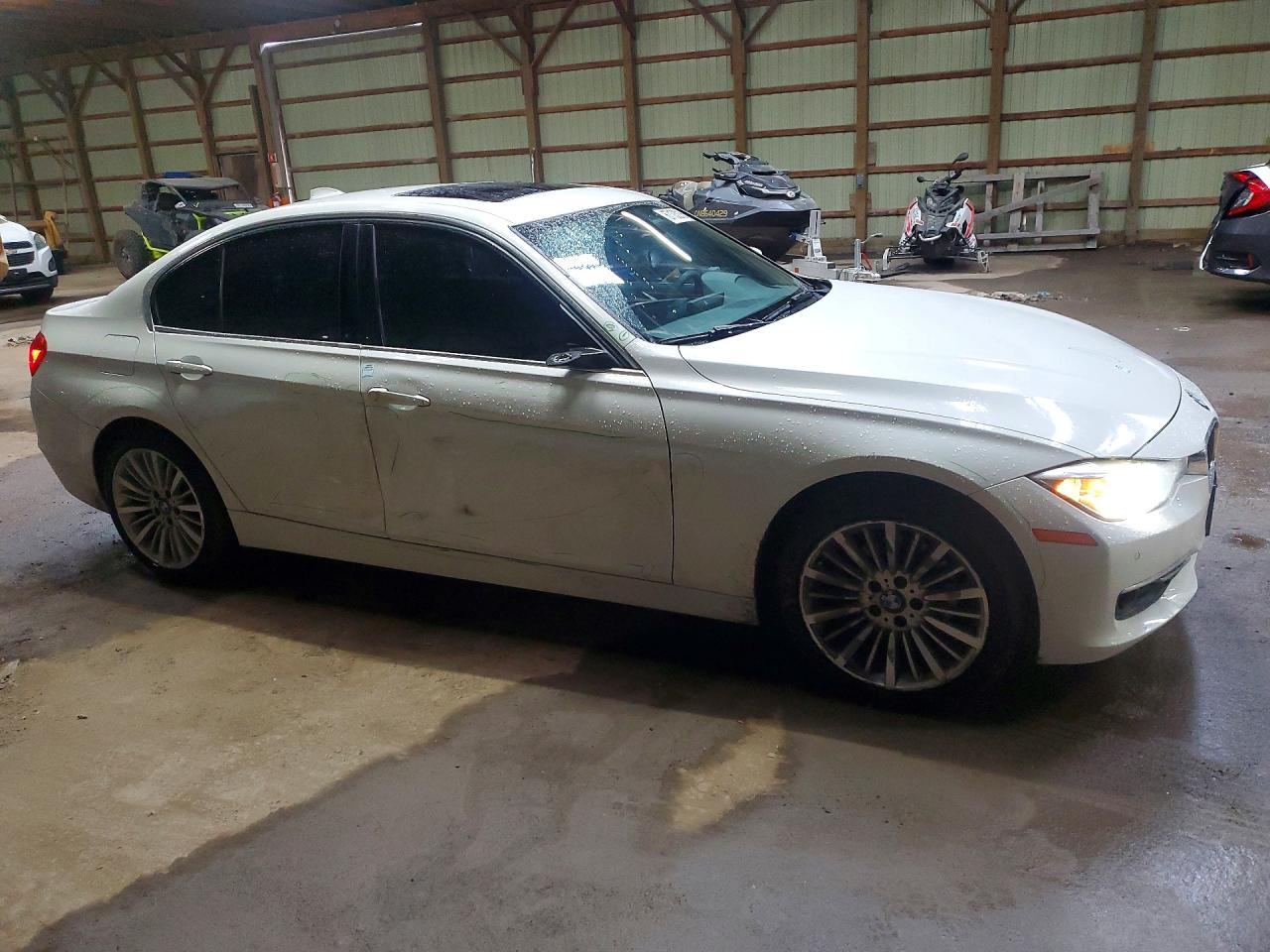 2015 BMW 328 Xi - zdjęcie 4