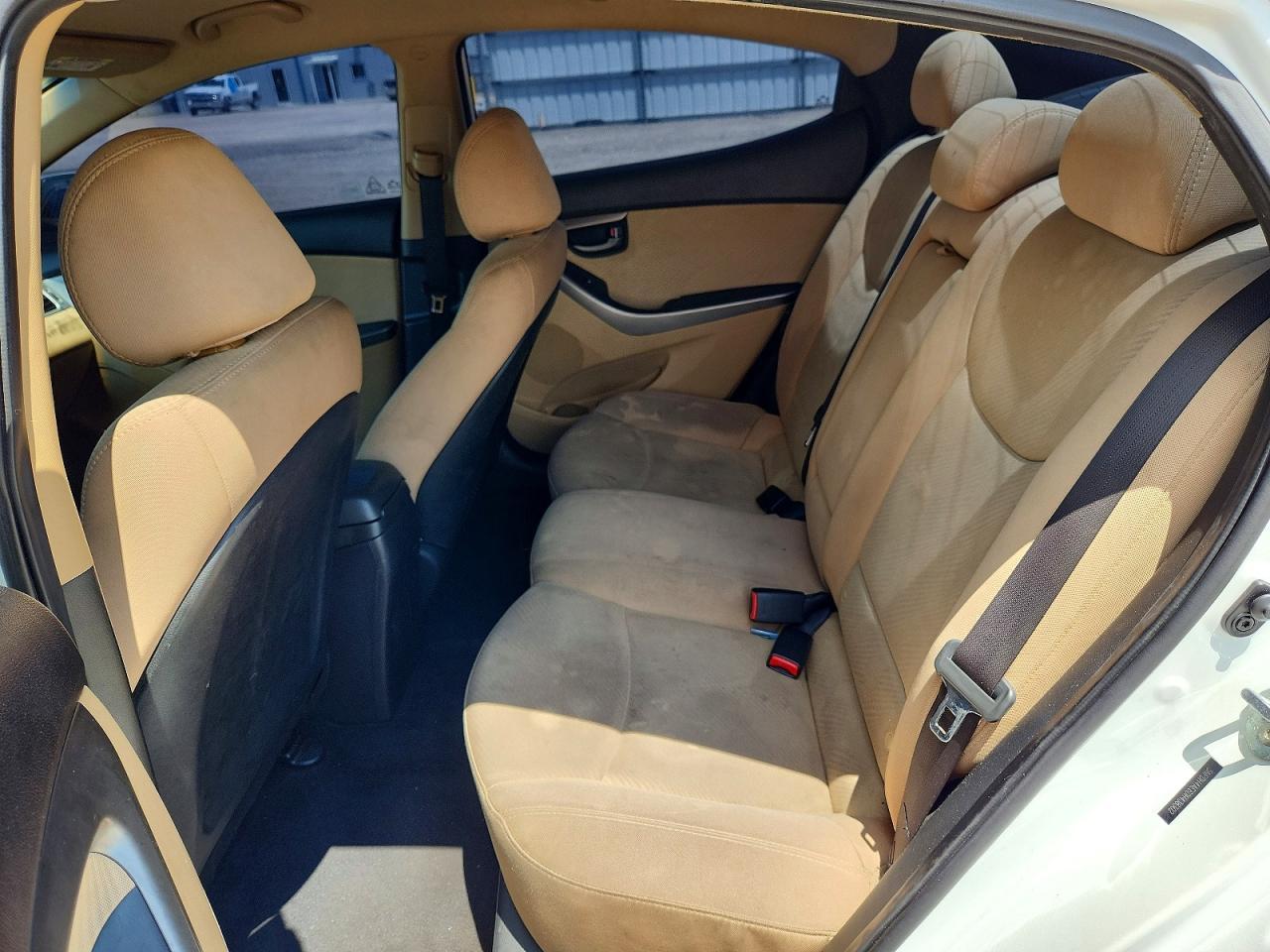 2013 Hyundai Elantra Gls - zdjęcie 10