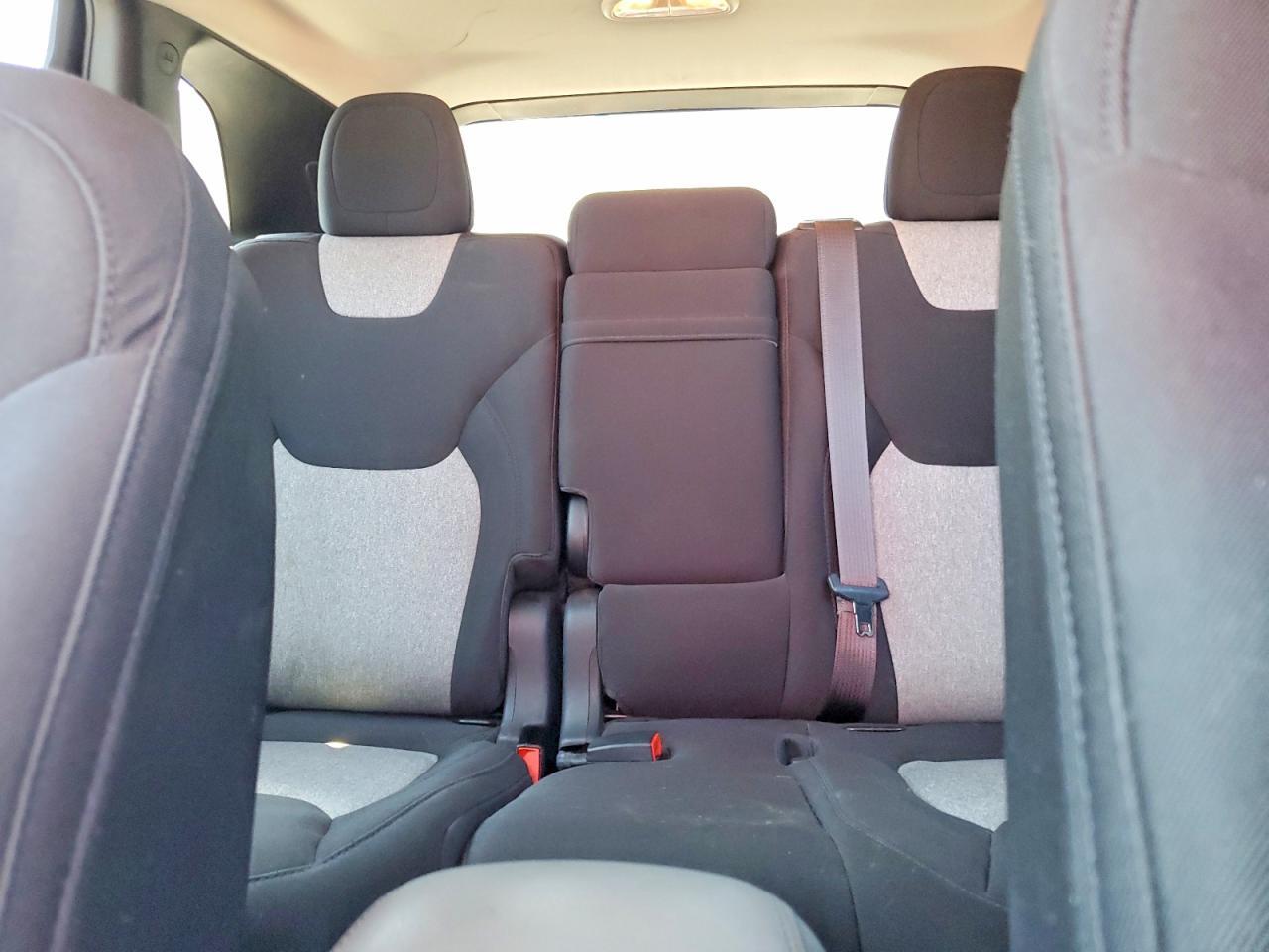 2014 Jeep Cherokee Latitude - zdjęcie 10