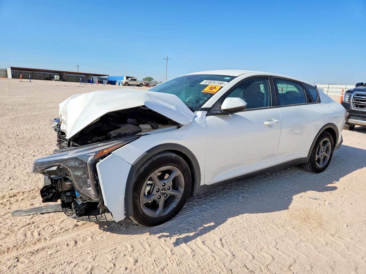 2025 Kia K4 Lxs - zdjęcie główne
