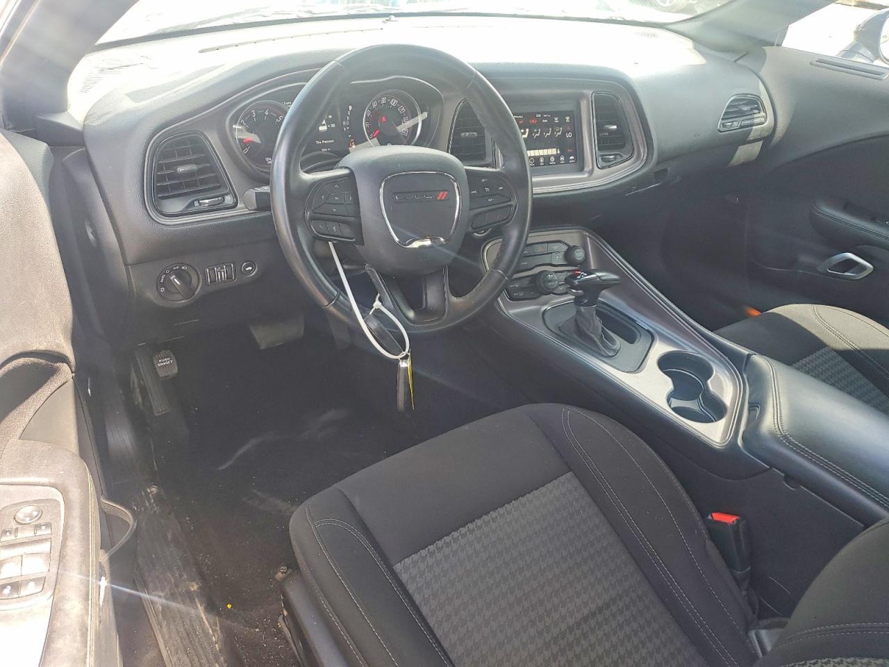 2023 Dodge Challenger Sxt - zdjęcie 8