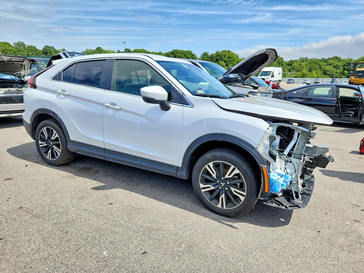2025 Mitsubishi Eclipse Cross Se - zdjęcie 4