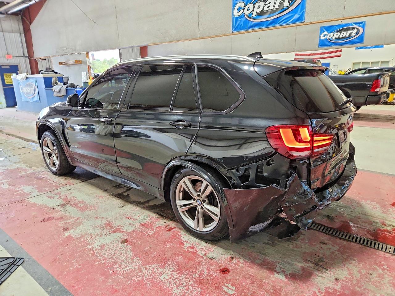 2016 BMW X5 xDrive50I - zdjęcie 3