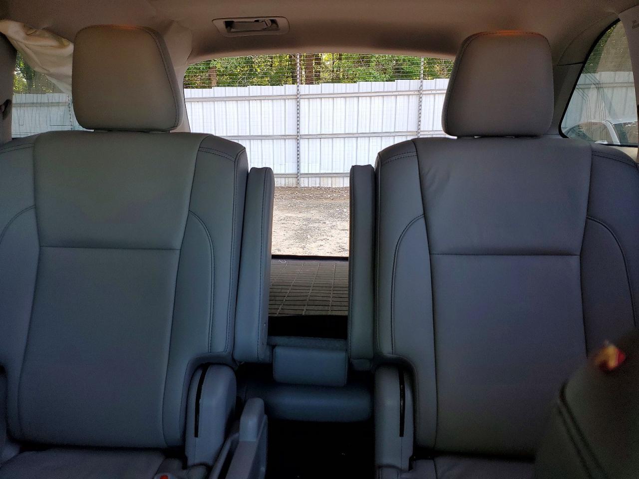2019 Toyota Highlander Xle - zdjęcie 10