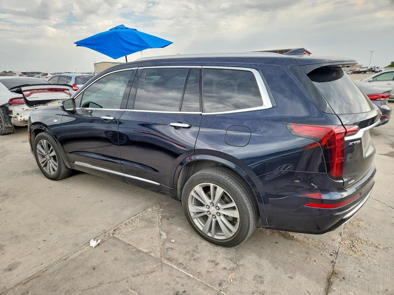 2021 Cadillac Xt6 Premium Luxury - zdjęcie 2