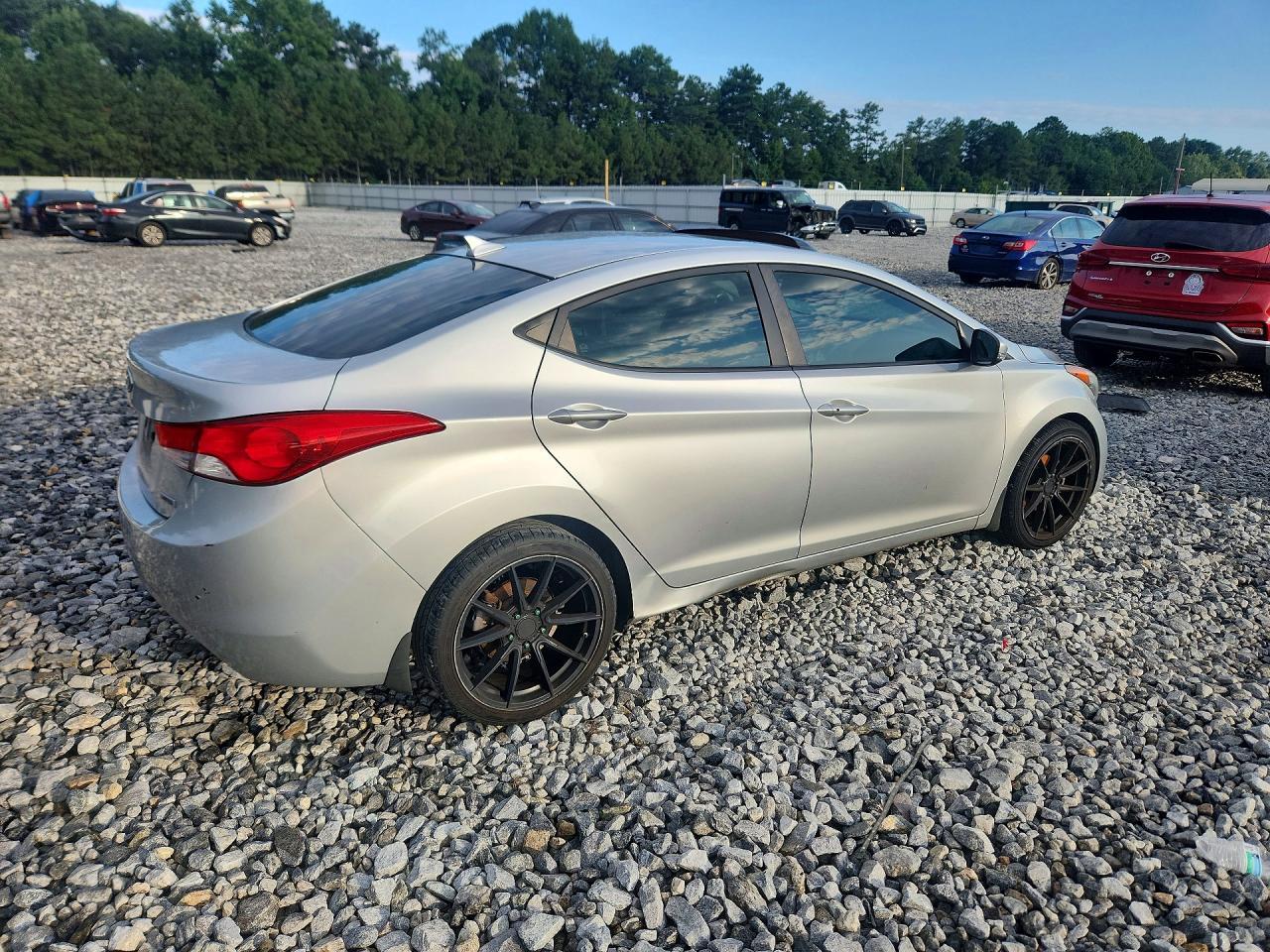 2013 Hyundai Elantra Limited - zdjęcie 3
