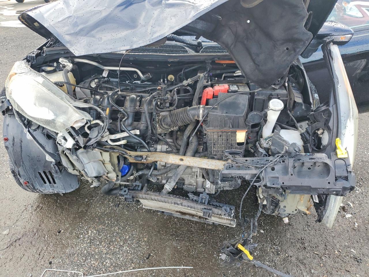 2016 Ford Fiesta Se - zdjęcie 11