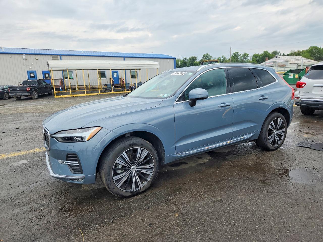 2022 Volvo Xc60 B5 Inscription - zdjęcie główne